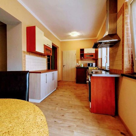 Cechovka Apartment Břeclav Екстериор снимка